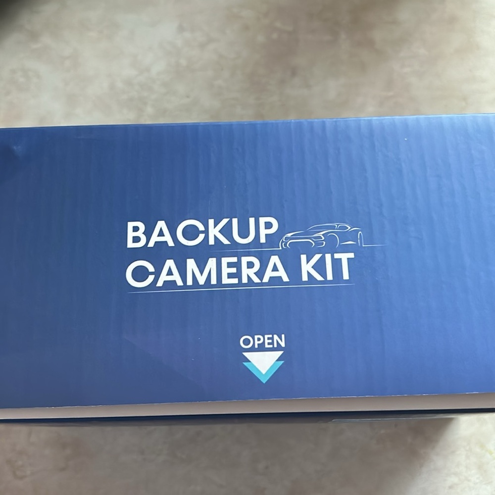 Backup camera new in box - Picture 8 of 11